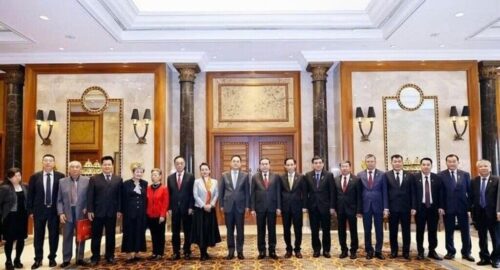 mantiene-contactos-en-china-presidente-de-parlamento-vietnamita