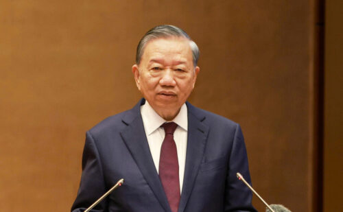 lider-vietnamita-insta-a-mirar-desarrollo-a-largo-plazo